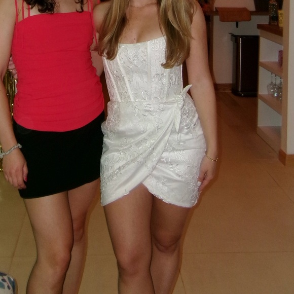 V. CHAPMAN Nigella Corset Side Wrap Mini Dress in Ivory - Picture 11 of 11